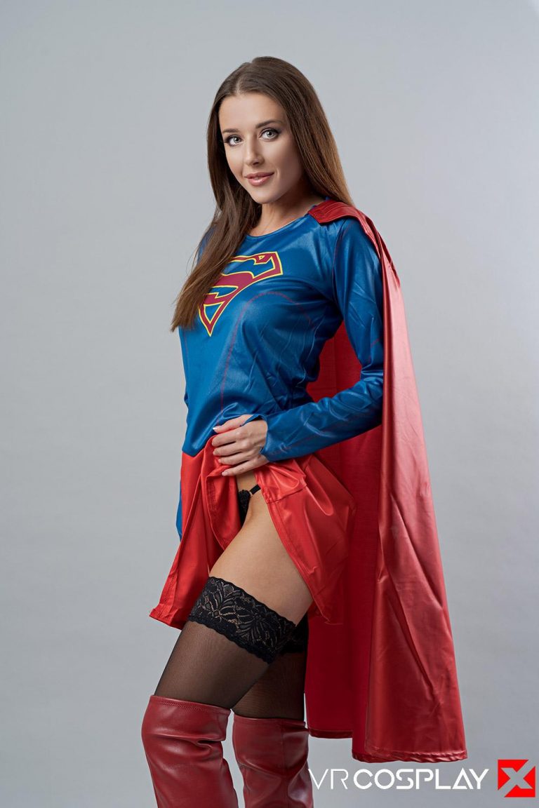 supergirl-vr-cosplay-sybil-24