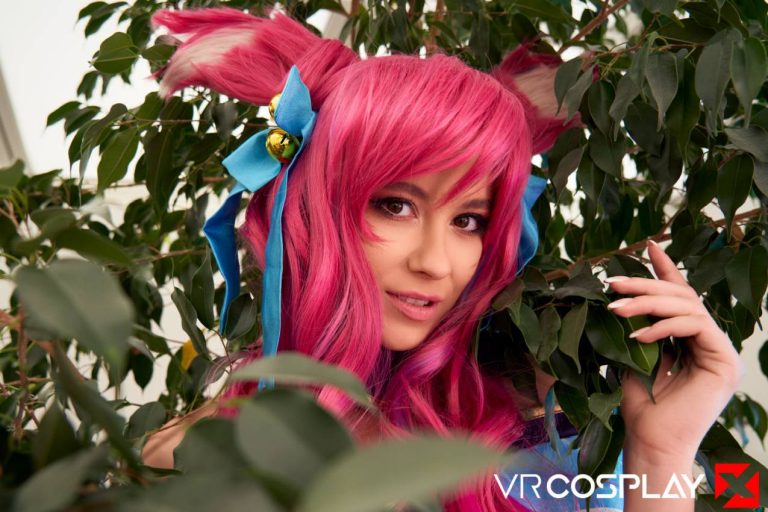 VRcosplay-LOL-Ahri-Eyla-Moore-07