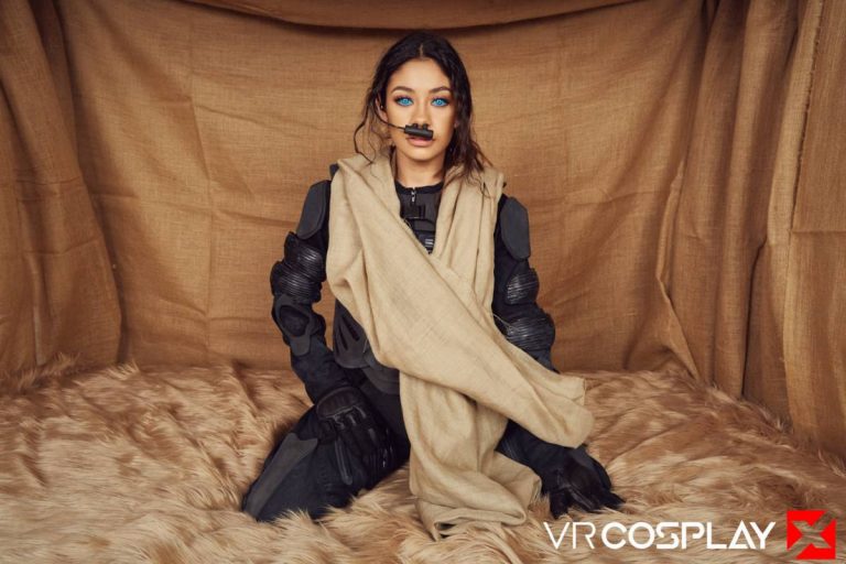 Dune-VR-porn-Cosplay-10